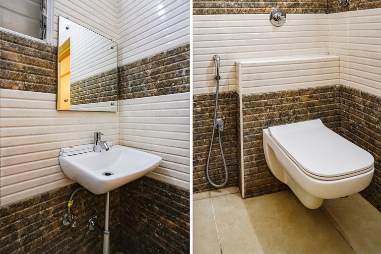 Bathroom 5, Hotel Lalbagh Gardenia, Bangalore