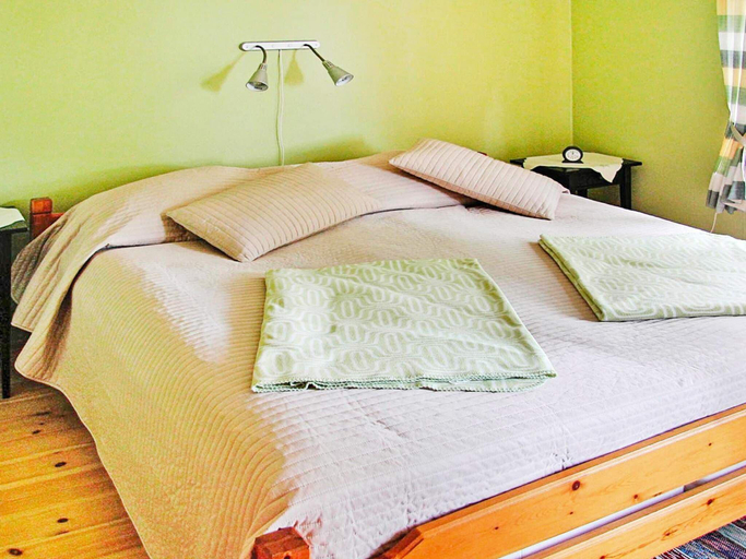 Bedroom 2, person holiday home in Vena-By Traum, Hultsfred