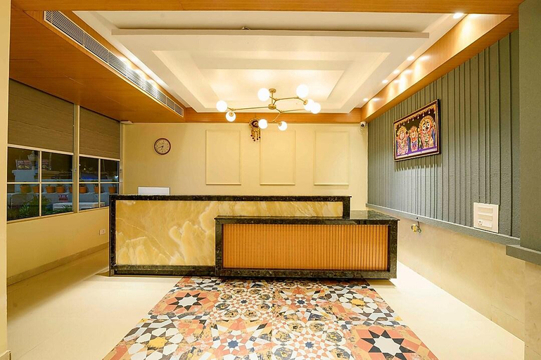 Others, Shamuka Hotel, Puri
