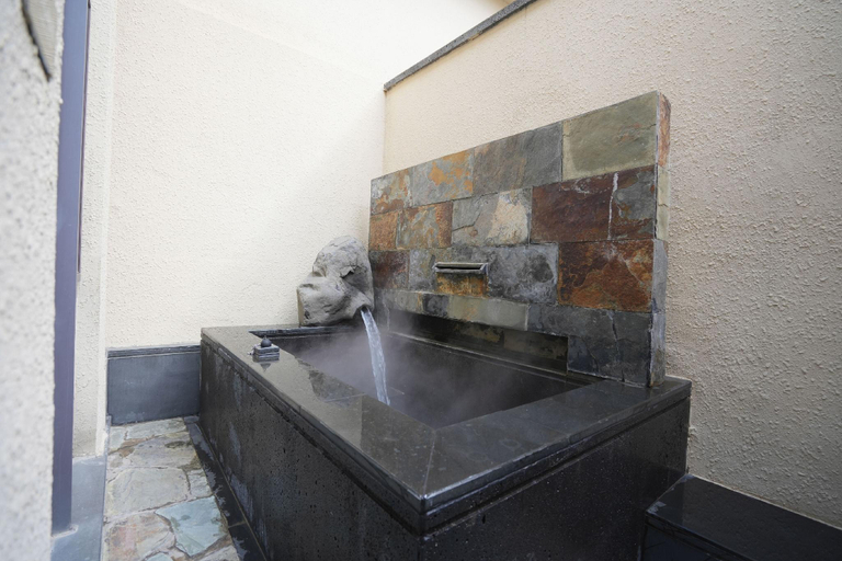 Bathroom, Qinghe Peninsula Hot Spring Resort Hotel, Shenyang