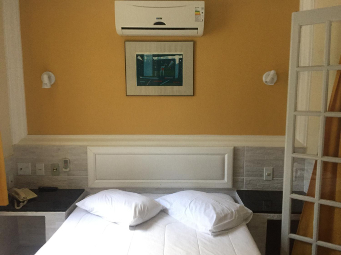 Bedroom 3, Hotel Colonial, Piraí