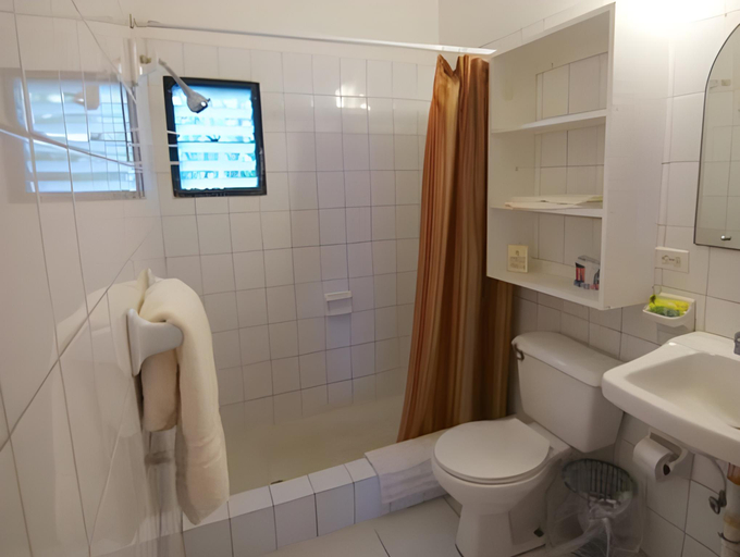 Bathroom 3, Hotel Alegria, Sosua