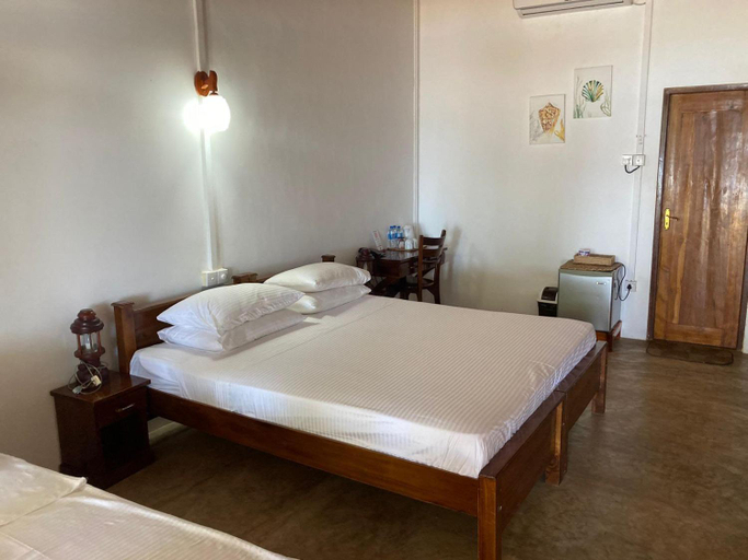 Bedroom 1, Pearl Oceanic Resort - Trincomalee, Trincomalee Town and Gravets