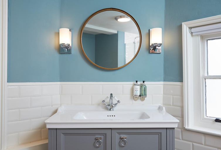 Bathroom 3, Riverside Inn by Chef & Brewer Collection, Shropshire