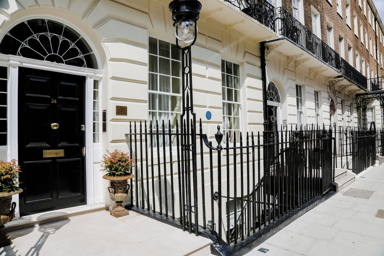 Exterior & Views 2, Henry's Townhouse, London