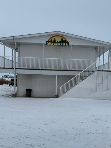 Exterior & Views 2, SUNRISE MOTEL, Division No. 4