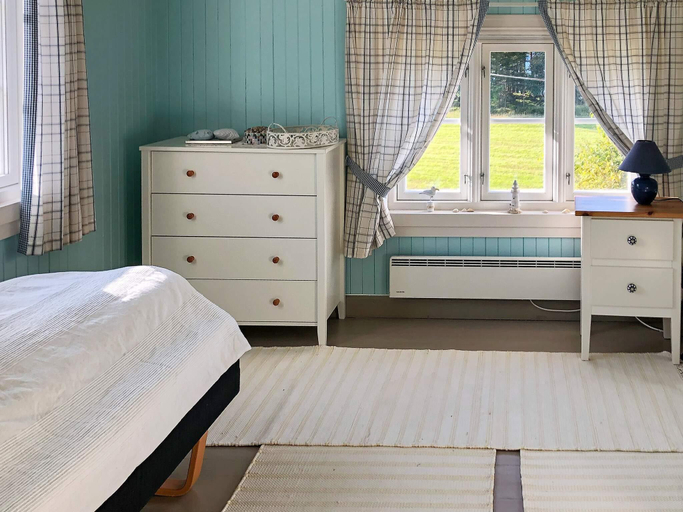 Bedroom, person holiday home in AVEROY-By Traum, Averøy