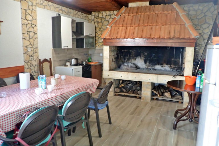 Others 4, Apartment in Maslenica with Sea View, Jasenice