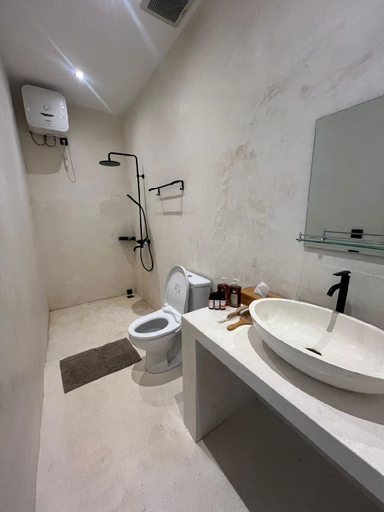 Bathroom, Kustay Villa, Badung