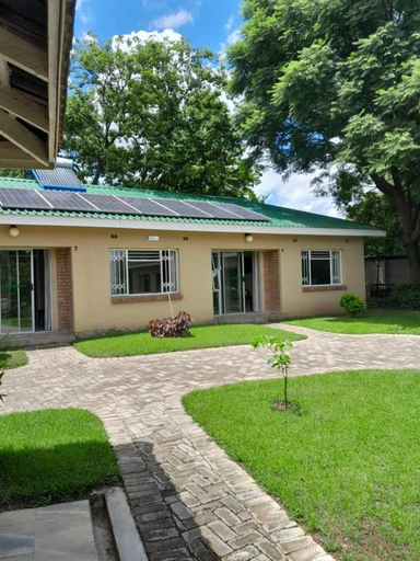 Facilities 3, 2 bedroomed apartment with en-suite and kitchenette - 2065, Harare
