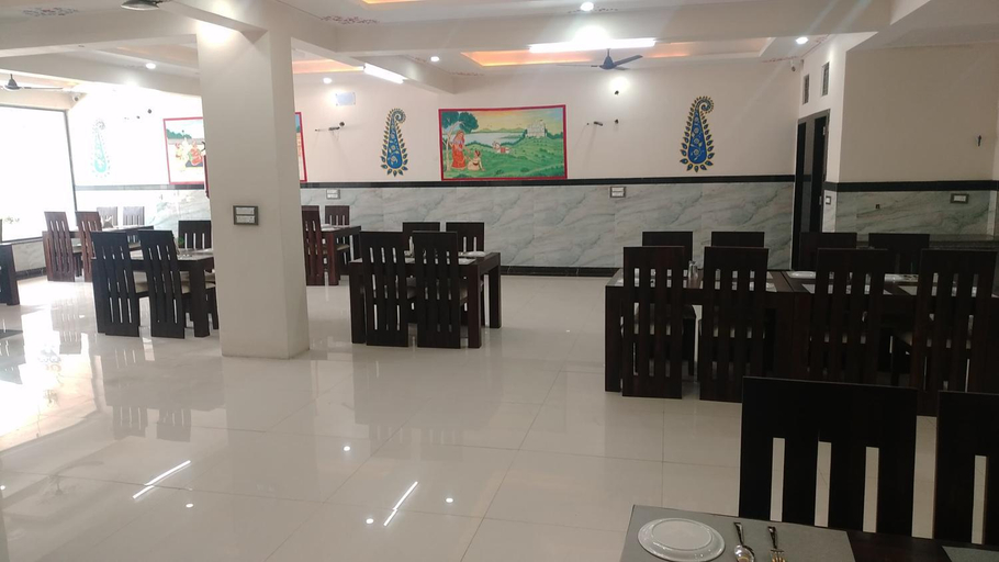 Food & Drinks, Abhinandan Palace, Udaipur