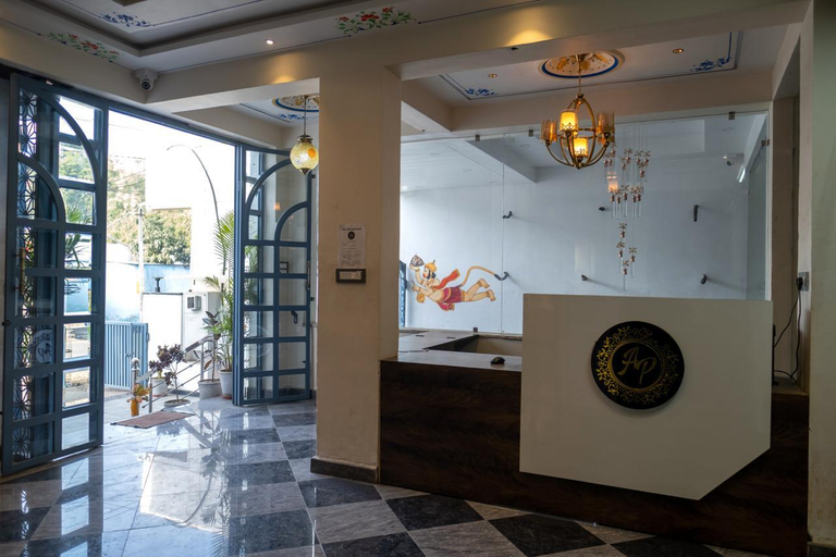 Public Area, Abhinandan Palace, Udaipur