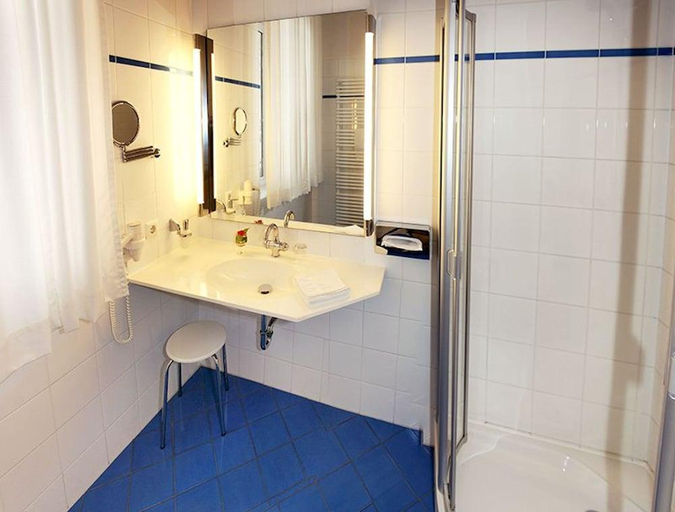 Bathroom 5, Hotel Villa Viktoria Luise, Harz