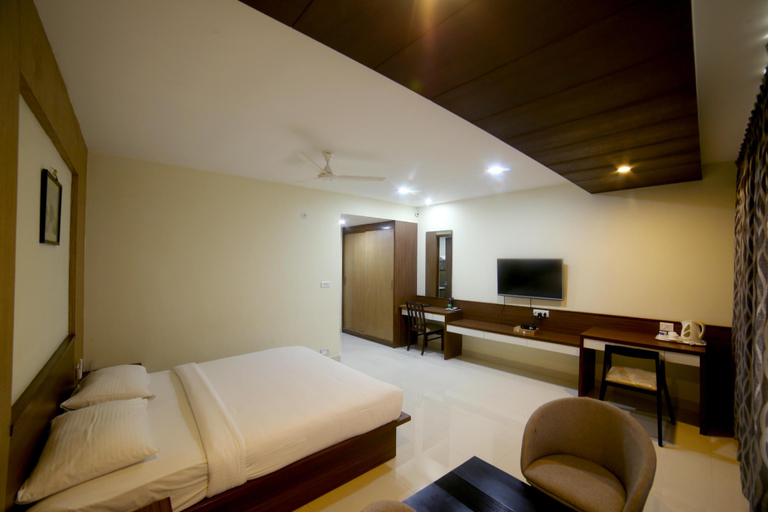 Bedroom 2, MysoreGate Hotel, Bangalore
