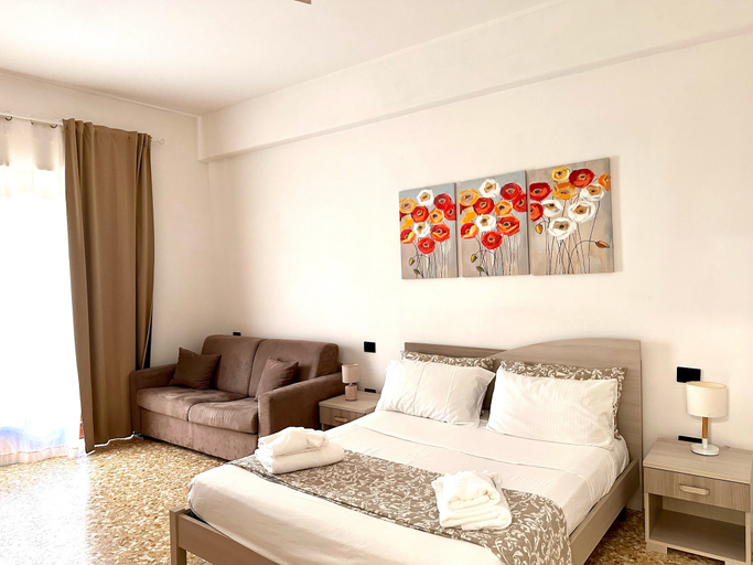 Bedroom 5, b&b stella in centro, Salerno