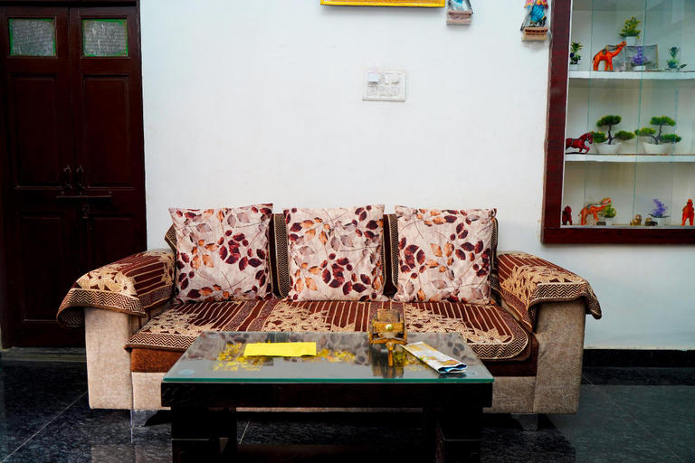 Others 5, SHRI DAULAT VILLAS, Udaipur