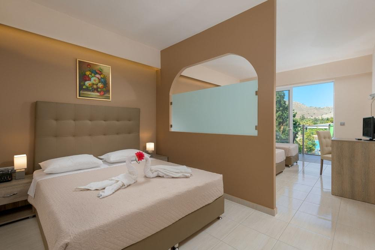 Bedroom 2, Golden Odyssey, South Aegean