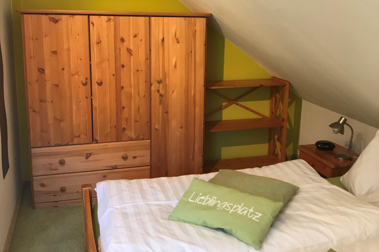 Bedroom 2, Ferienhaus Rhonblick, Kaltensundheim, Schmalkalden-Meiningen