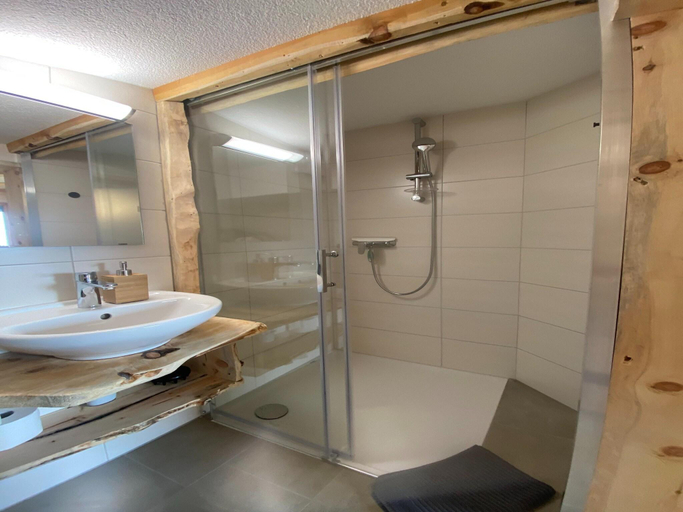 Bathroom 3, Chalet in Zillertal near Ski Slopes, Schwaz