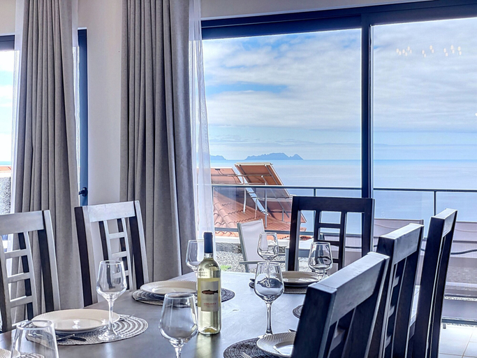 Room 2, Blue Outlook View by Atlantic Holiday, Santa Cruz