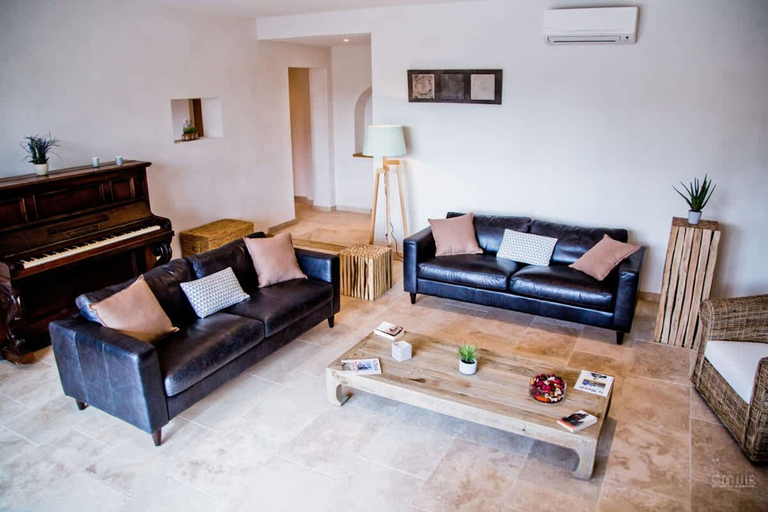 Room 4, Villa l Angelus - Prestigious Renovated Property, Bouches-du-Rhône