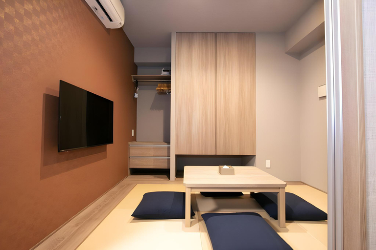Others 5, Minn Nihonbashi, Chiyoda