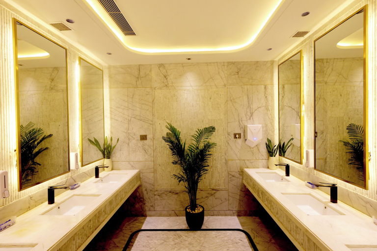 Bathroom 4, The Tivoli New Delhi, Delhi