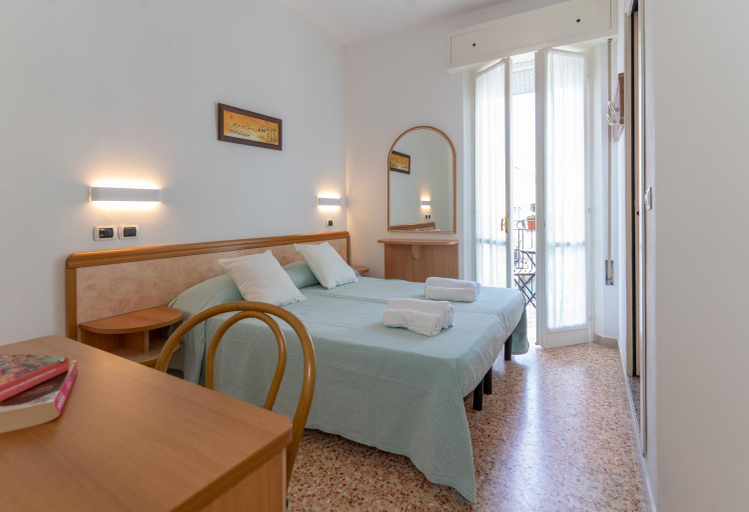 Bedroom 1, Hotel Greta B&B, Rimini