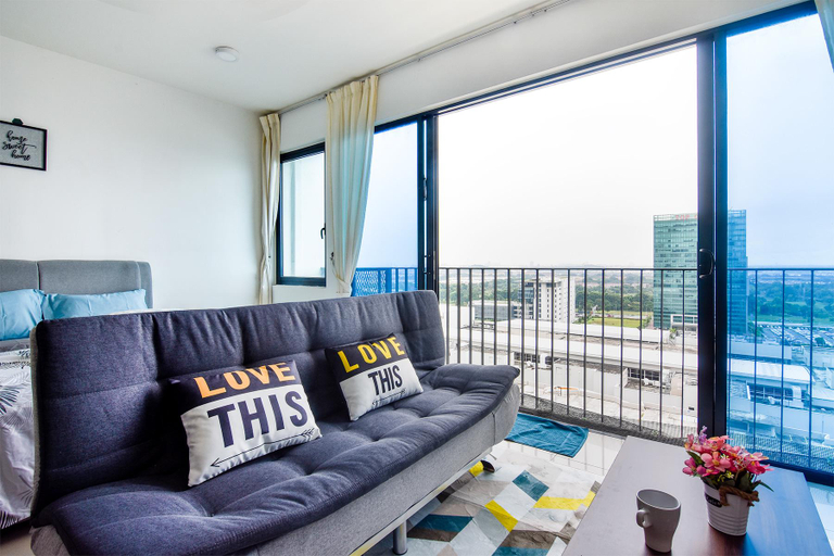 3, Lovely Studio Trefoil Near Setia City Mall & SCCC, Shah Alam