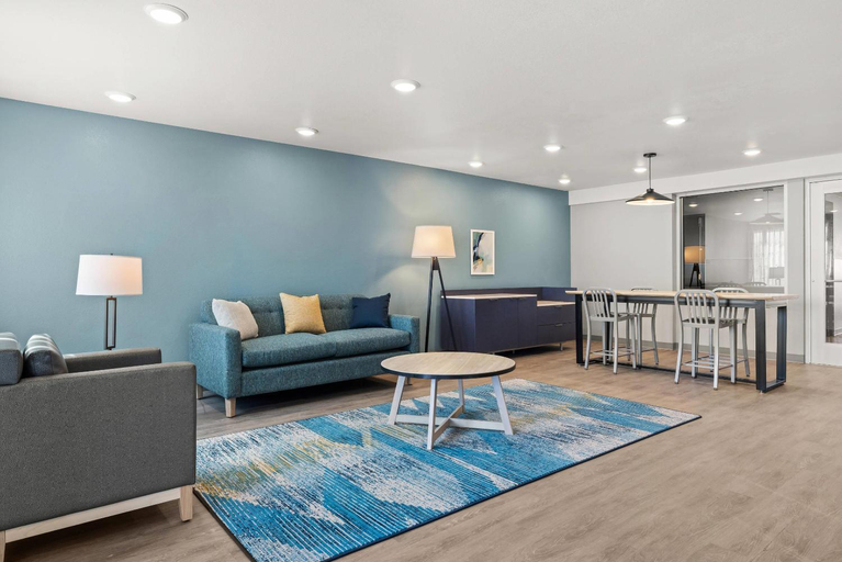 Public Area 2, Woodspring Suites Ceres - Modesto, Stanislaus