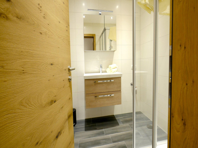Others 4, Top holiday flat in Fugen near the ski area, Schwaz