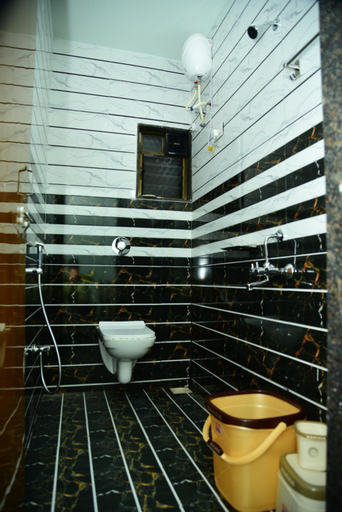 Bathroom, Hotel Shalini Palace, Ratnagiri