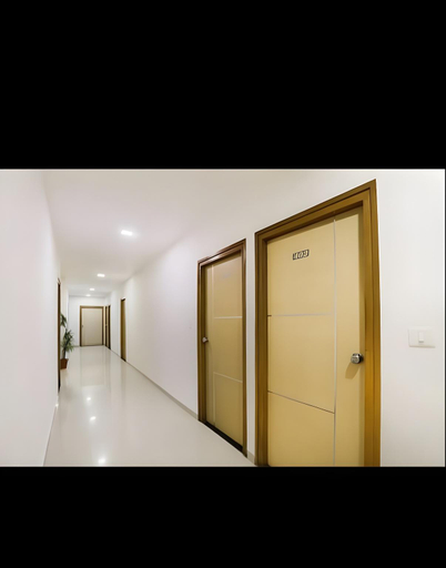 Public Area 5, Veejay Hotel, Ahmadabad