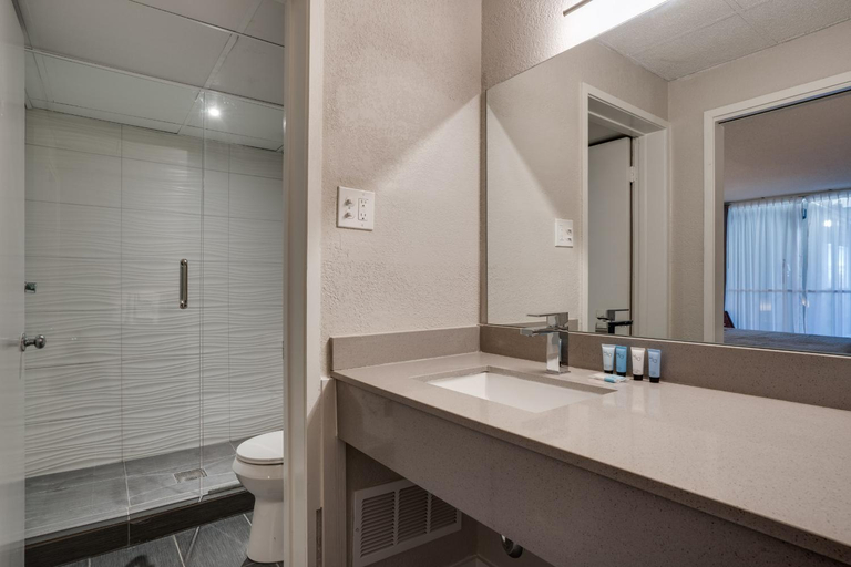 Bathroom, The Kate, Wichita