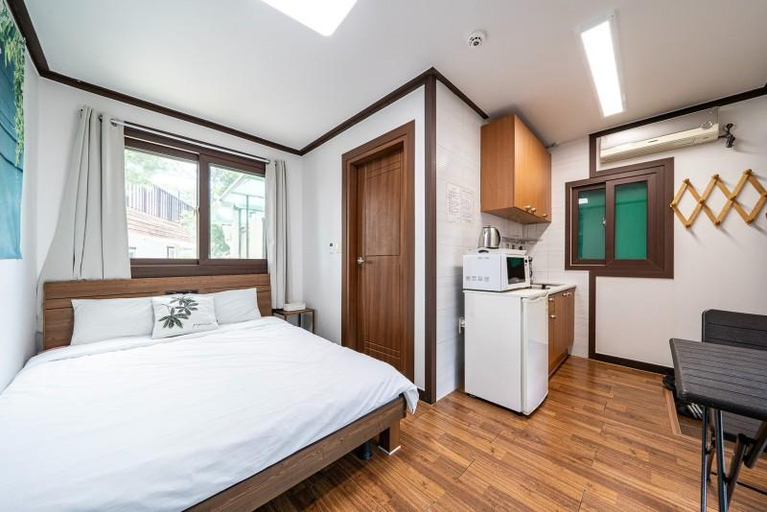 Bedroom 4, Trapezium Pension Gapyeong, Gapyeong