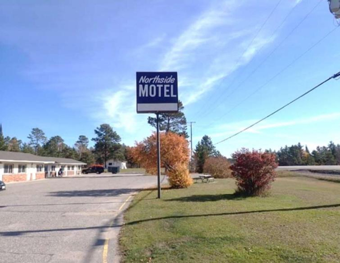 Others 5, Northside Motel, Kenora