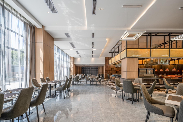 Food & Drinks 4, Grand Rezen Hotel Shanghai Pudong Shenjiang South Road, Shanghai