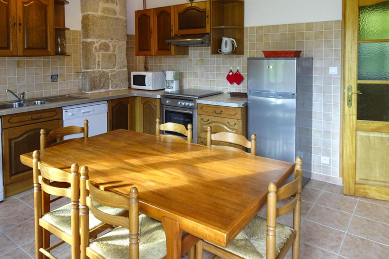 Others 5, Apartment in Benodet near Sandy Beaches, Finistère