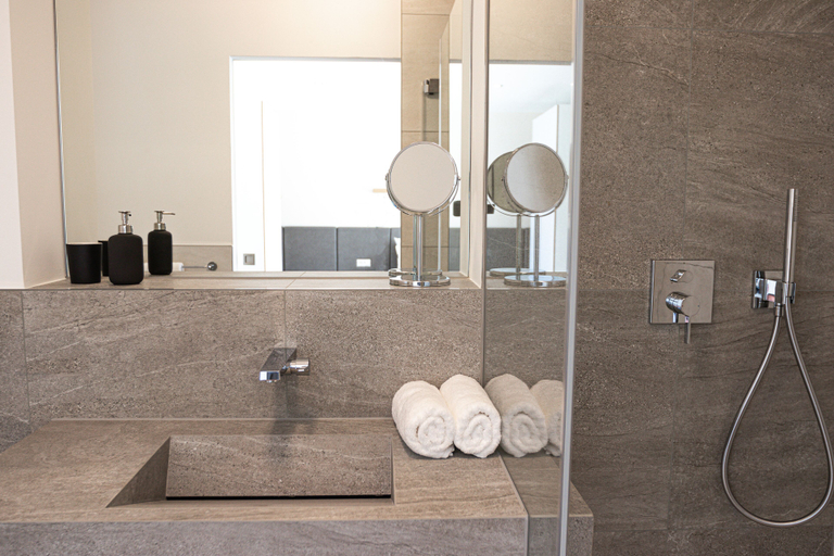 Bathroom 3, bodenseezeit Apartmenthotel Garni, Lindau (Bodensee)