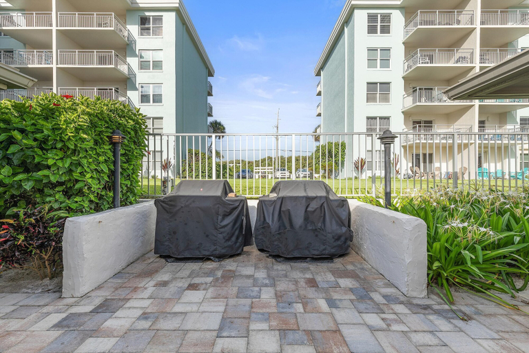 Exterior & Views 2, Sea Coast Gardens III 409, Volusia