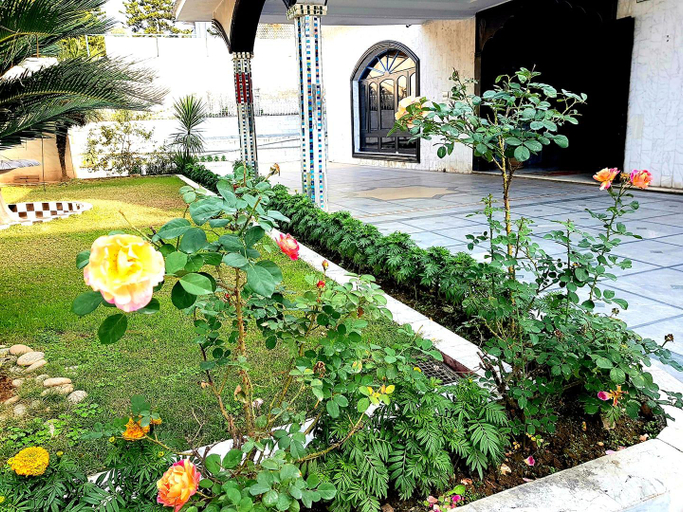 Others 4, Explorer's Lounge, Islamabad