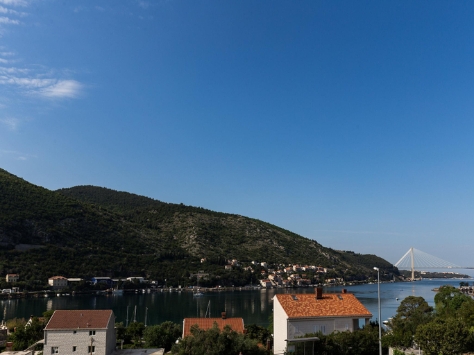 Others 5, Villa Celenca - Superior Two Bedroom Apartment with Terrace and Sea View - A5, Dubrovnik