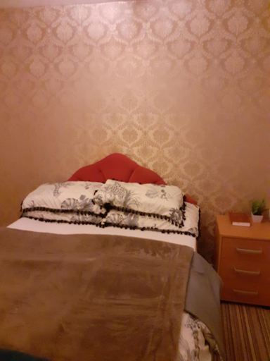 Bedroom 2, Lynwood Hotel, Blackpool