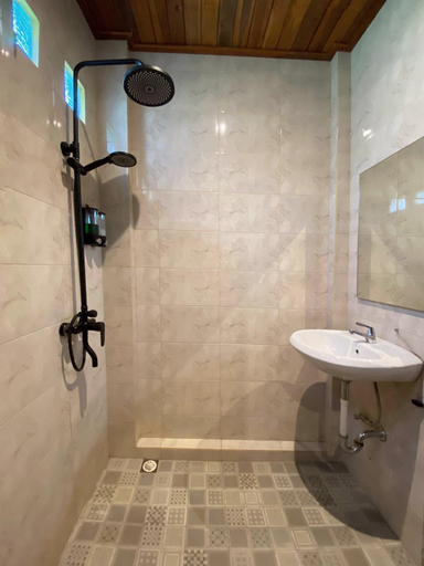 Bathroom, Sanava Balian, Tabanan