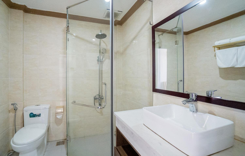 Bathroom 4, Đạt Anh Hotel, Huế