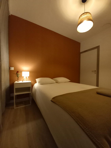Others 4, Comfy Stay 9052, Oost-Vlaanderen