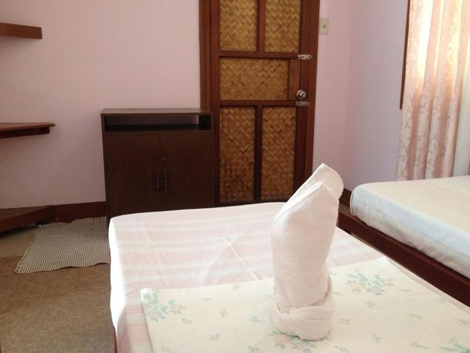 Bedroom 2, Peria Seafront Pensione, Roxas
