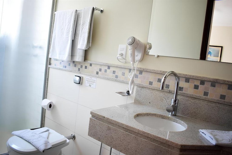 Bathroom 5, Hotel CasaBlanca, Águas de Lindóia