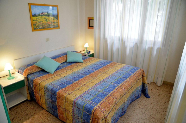 Bedroom 2, Comfortable apartment in Bibione, Venezia