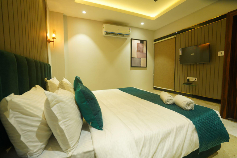 Others 5, Hotel North Side , Indore